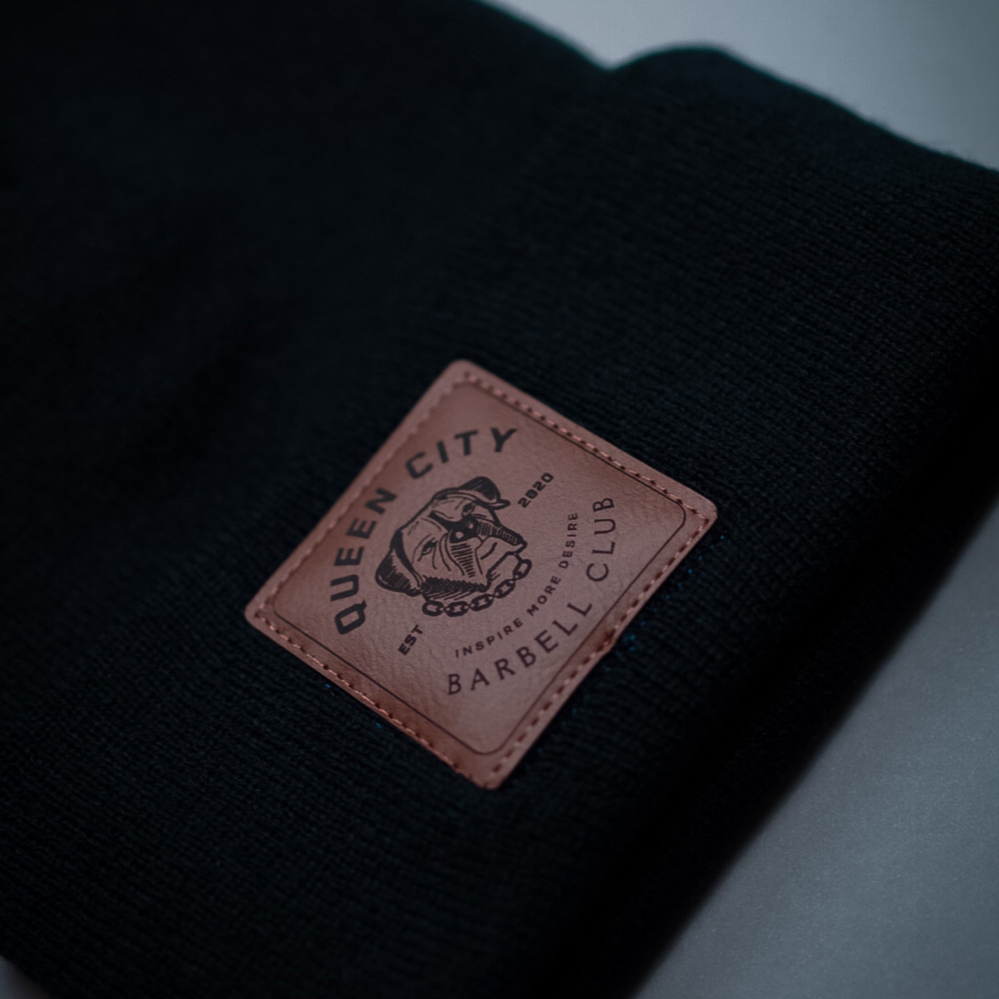 LOGO LEATHER PATCH BEANIE