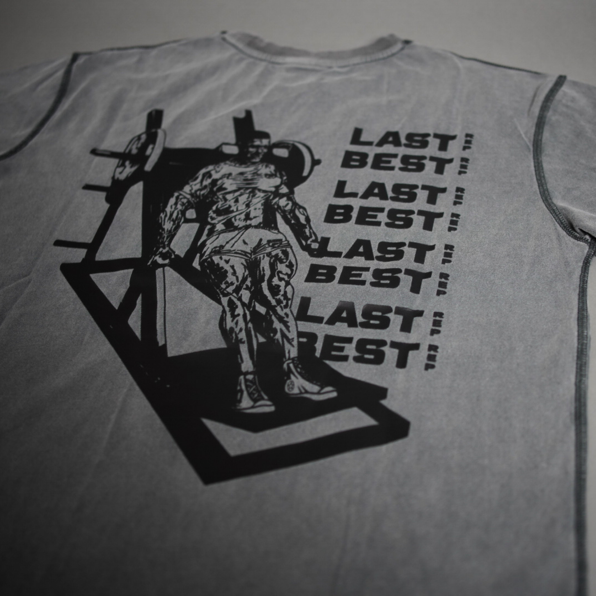 THE VINTAGE TEE // HACK SQUAT